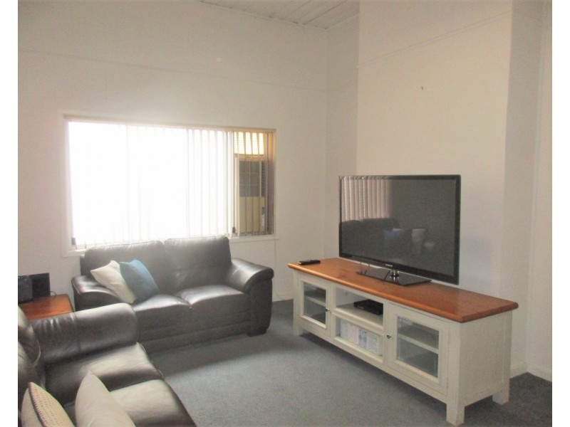 12 Brown Street, West Wallsend NSW 2286