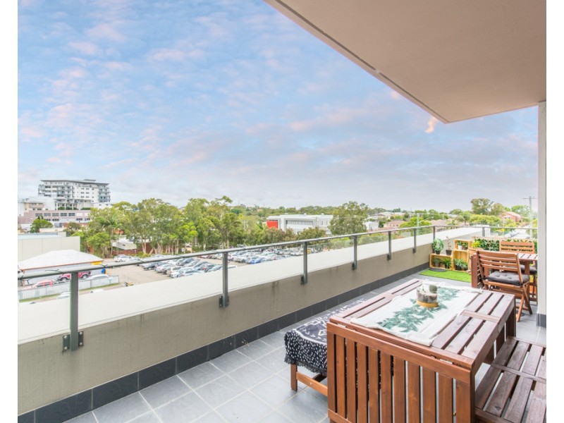E402/18 Smart Street, Charlestown NSW 2290