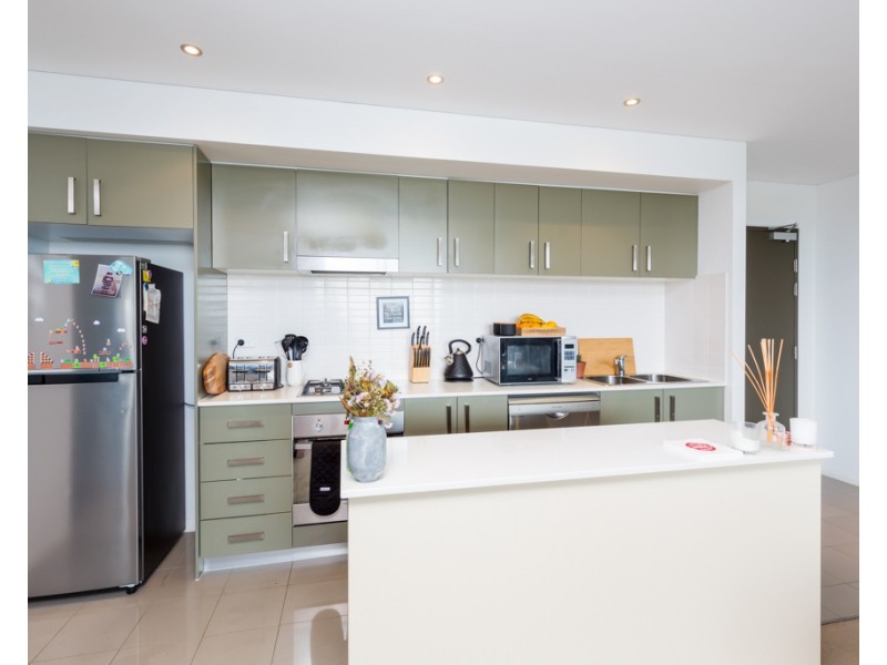E402/18 Smart Street, Charlestown NSW 2290