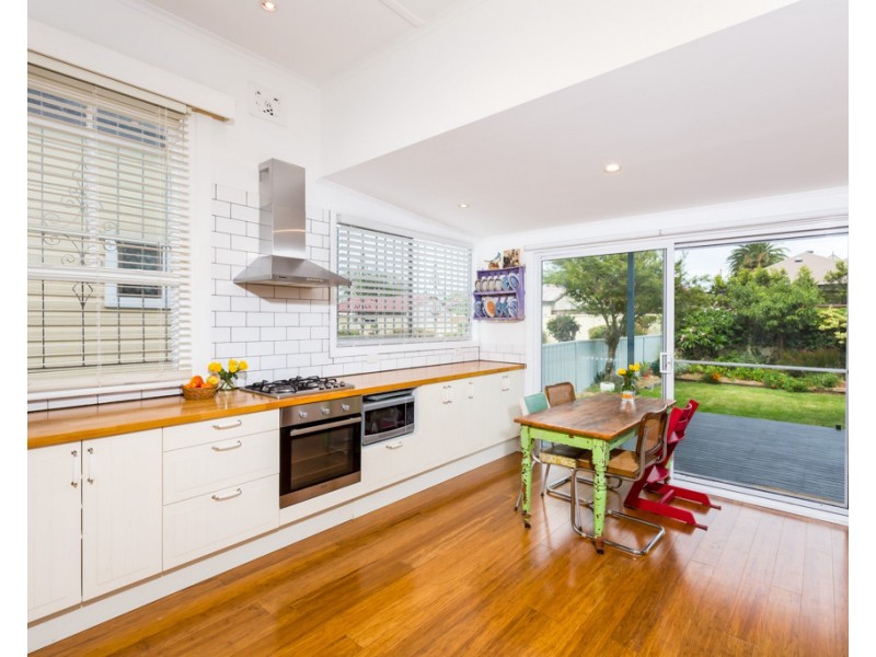 31 Barton Street, Mayfield NSW 2304