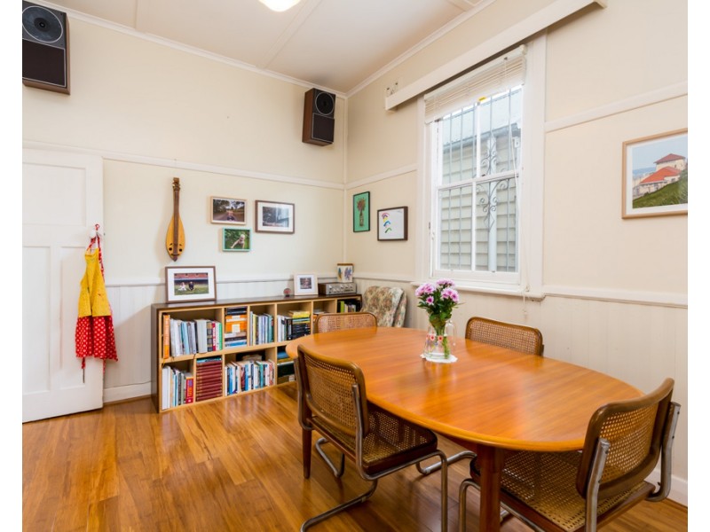 31 Barton Street, Mayfield NSW 2304