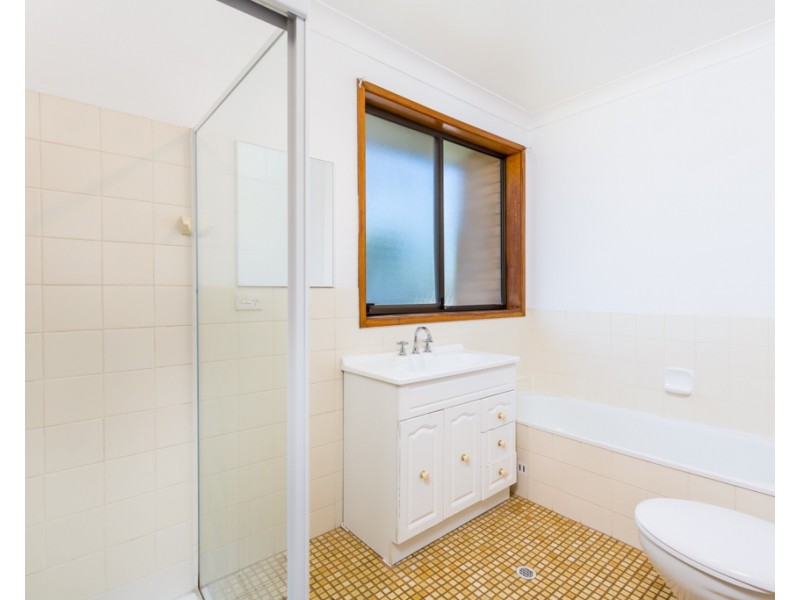 2/1 Roberts Street, Charlestown NSW 2290