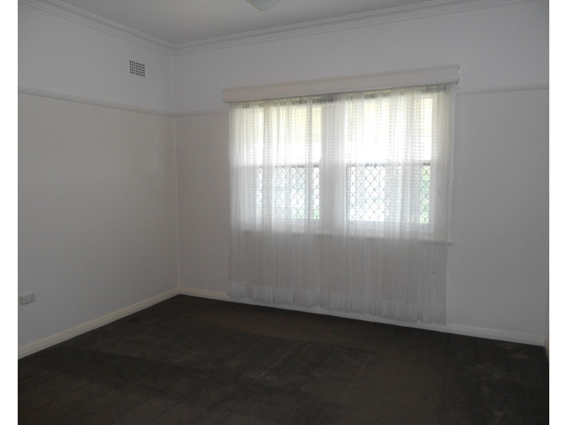 12 Blamey Avenue, New Lambton NSW 2305