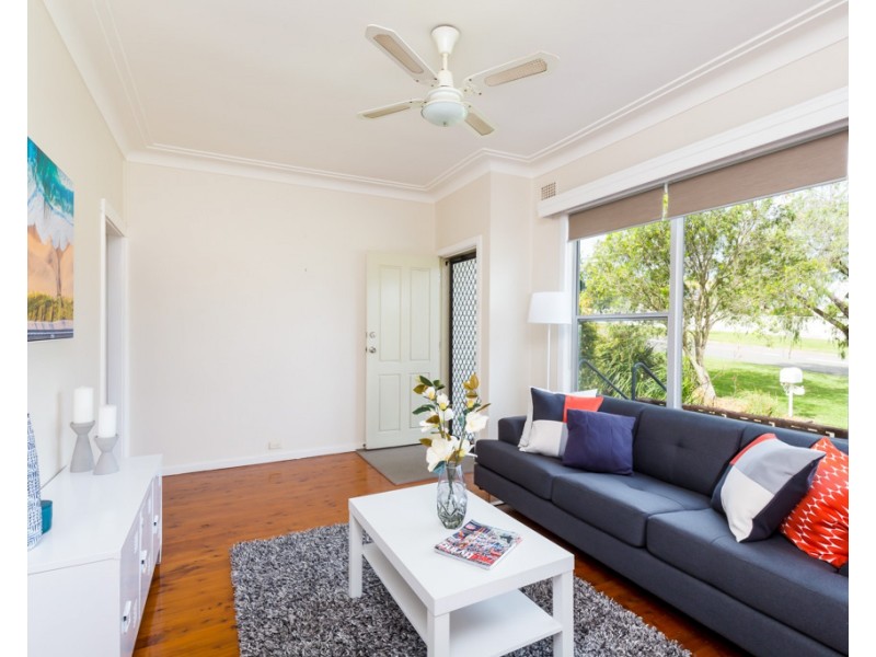 1 Alexander Parade, Charlestown NSW 2290