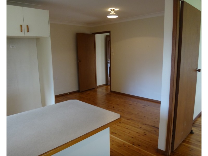 27 Chartley Street, Warners Bay NSW 2282