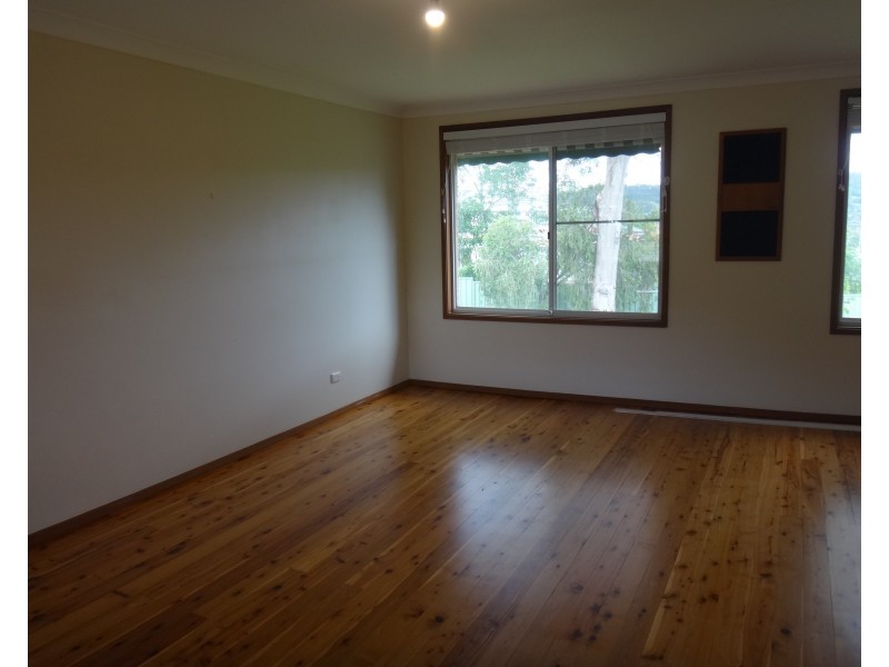 27 Chartley Street, Warners Bay NSW 2282