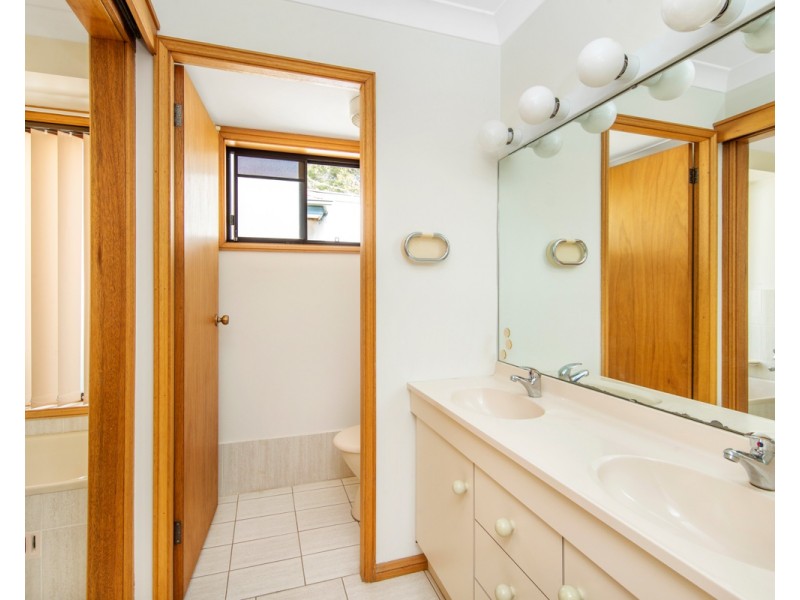 34 Greenwood Avenue, Belmont NSW 2280