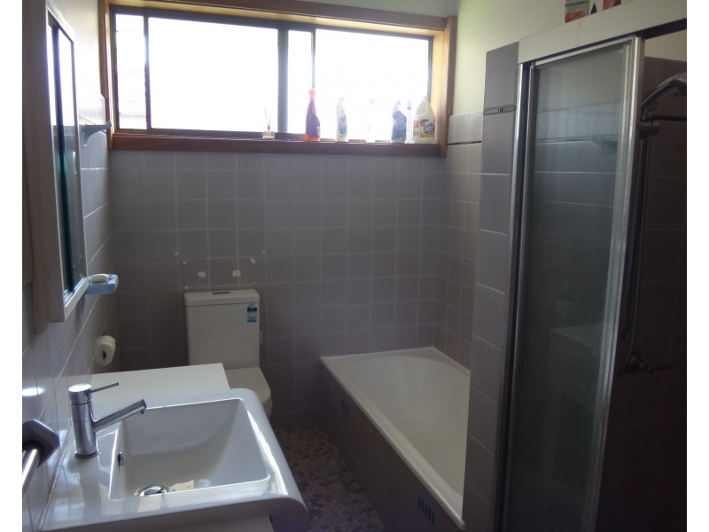 35 Claremont Avenue, Adamstown Heights NSW 2289