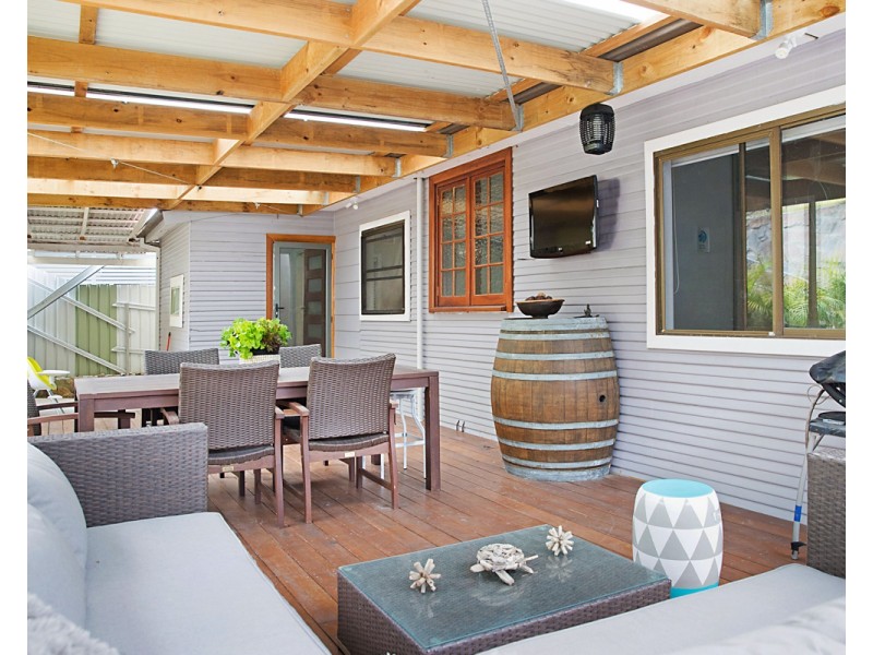 34 Kirkdale Drive, Kotara South NSW 2289