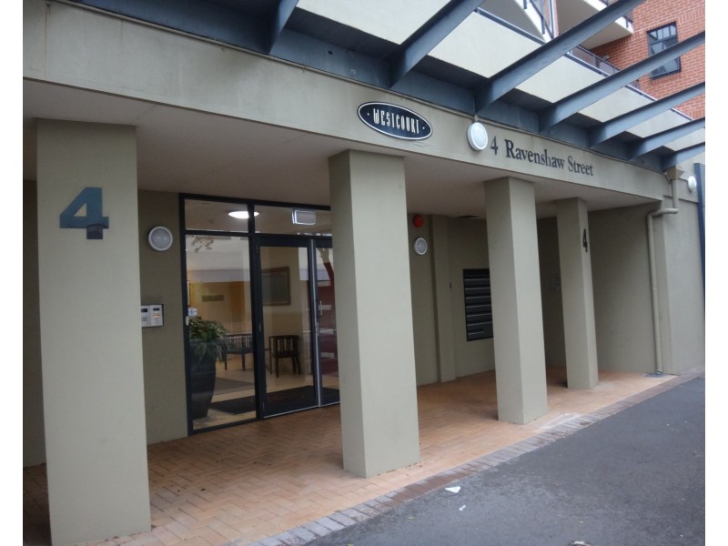 605/4 Ravenshaw Street, Newcastle West NSW 2302