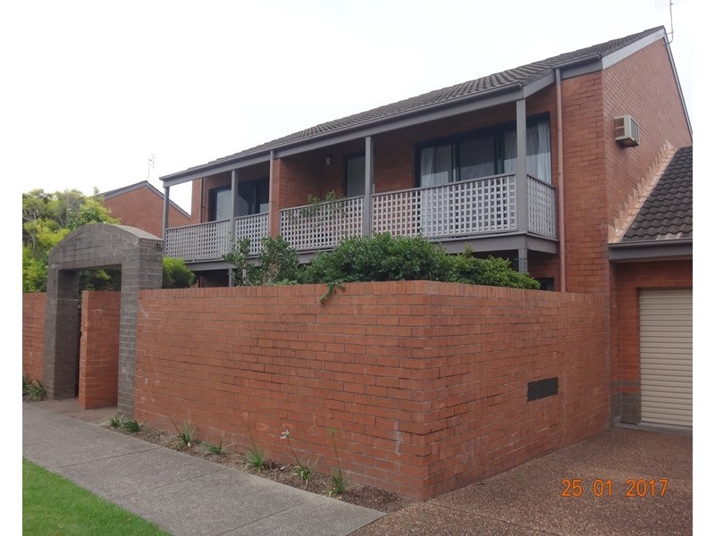 10/18-24 Llewellyn Street, Merewether NSW 2291