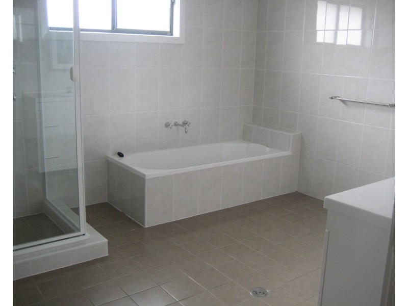 1/137  Teralba Road, Adamstown NSW 2289