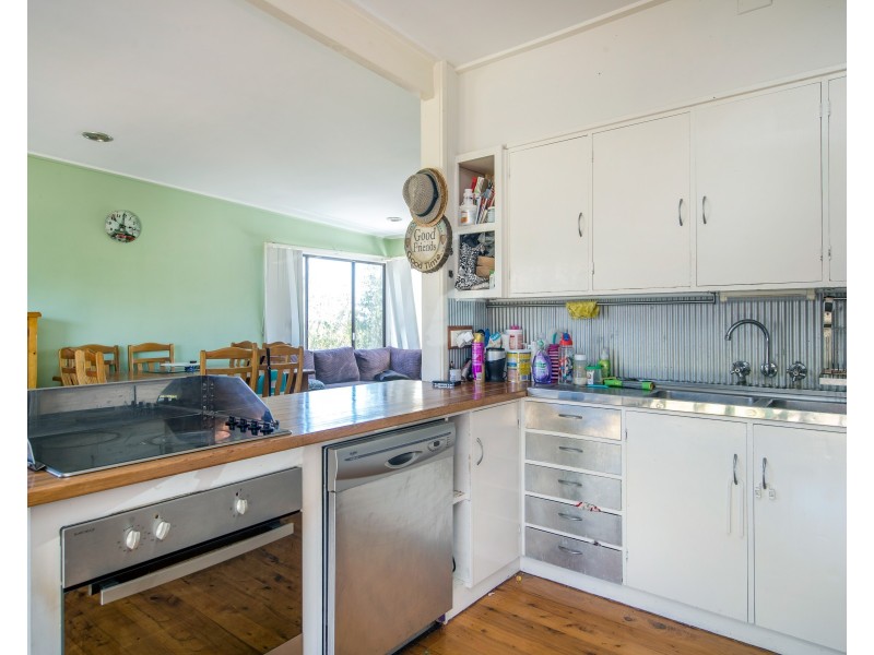 5 Kanundra Street, Belmont North NSW 2280