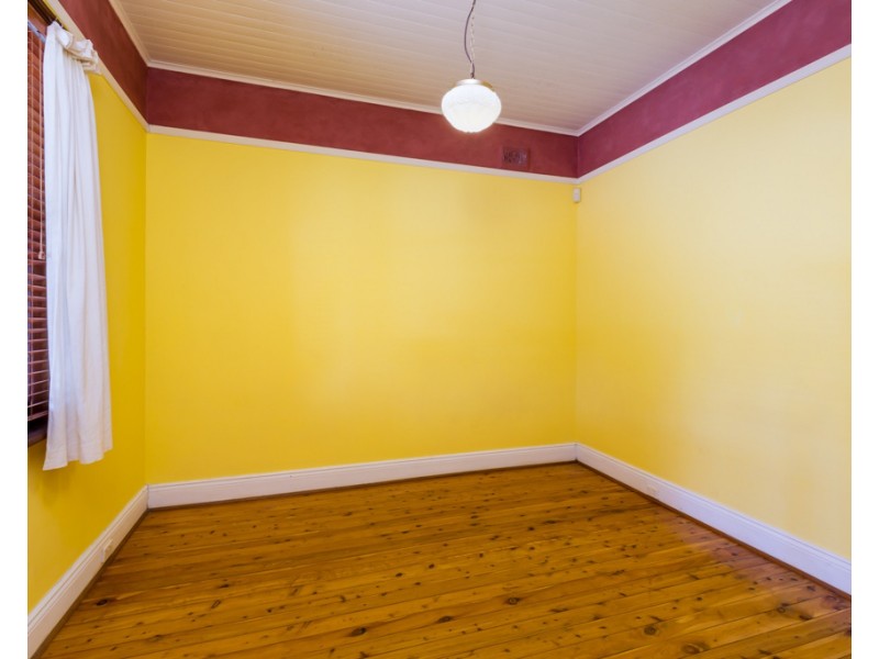 9 Heddon Road, Broadmeadow NSW 2292