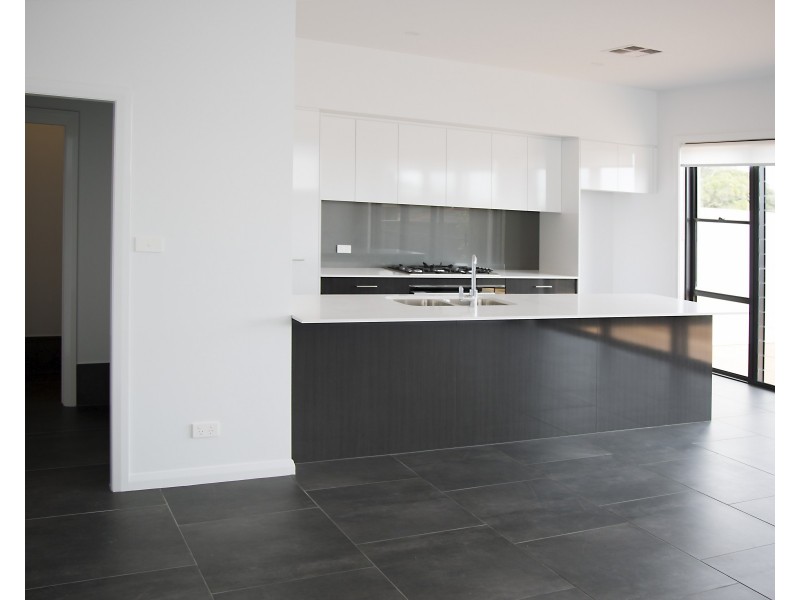 4/74 Dudley Road, Charlestown NSW 2290