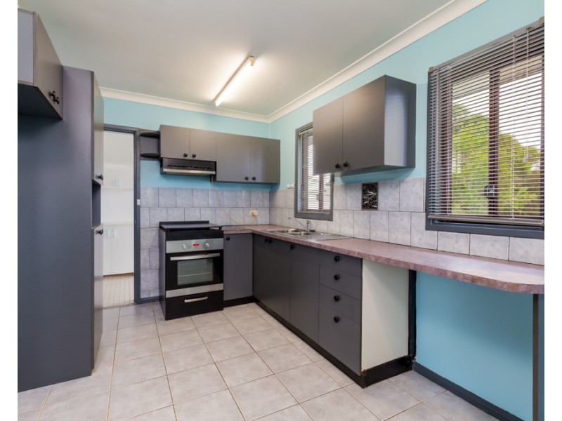 20 Alder Crescent, Gateshead NSW 2290