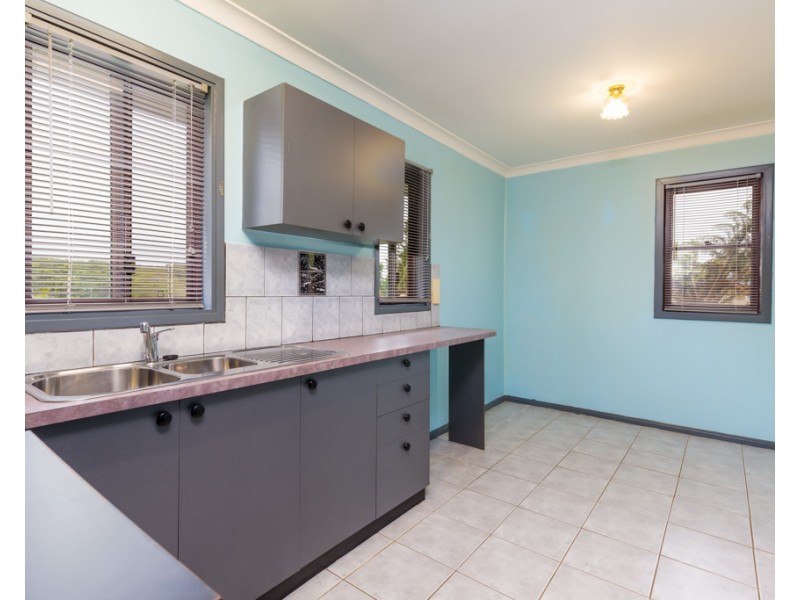 20 Alder Crescent, Gateshead NSW 2290