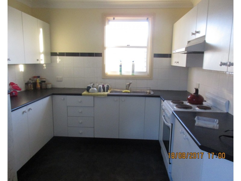 2 Acacia Place, Gateshead NSW 2290