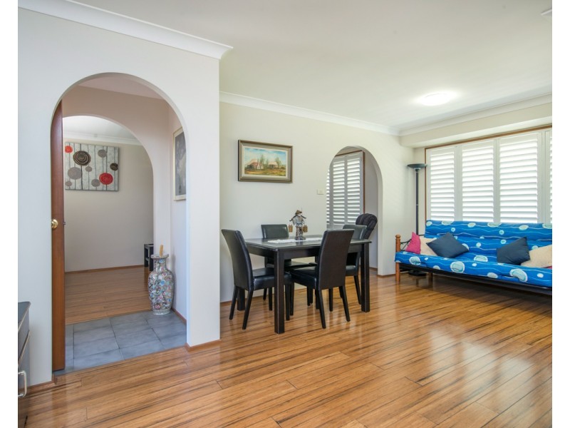 22 Haddington Drive, Cardiff South NSW 2285