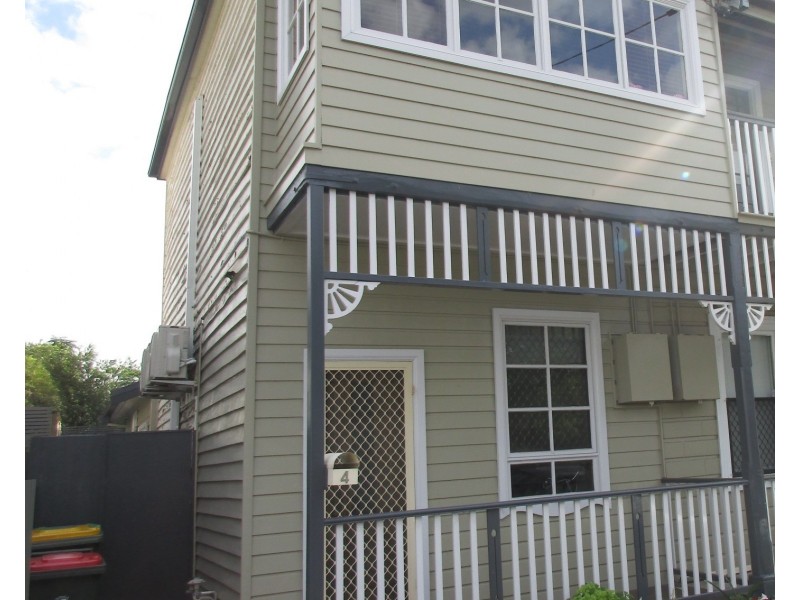 4 Cleary Street, Hamilton NSW 2303