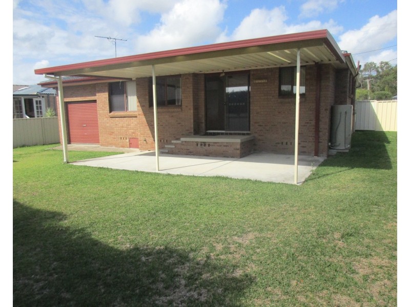 11 Harrison Street, Warners Bay NSW 2282