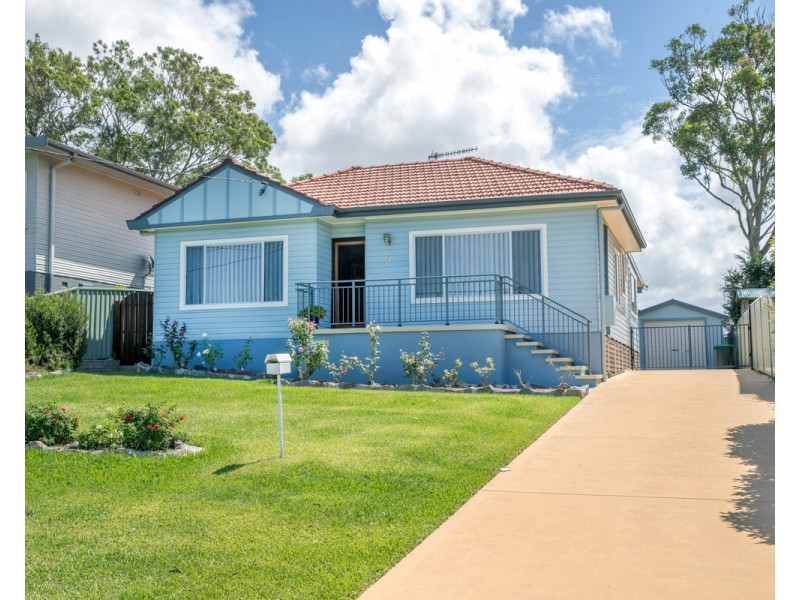 14 Cathrine Street, Kotara South NSW 2289