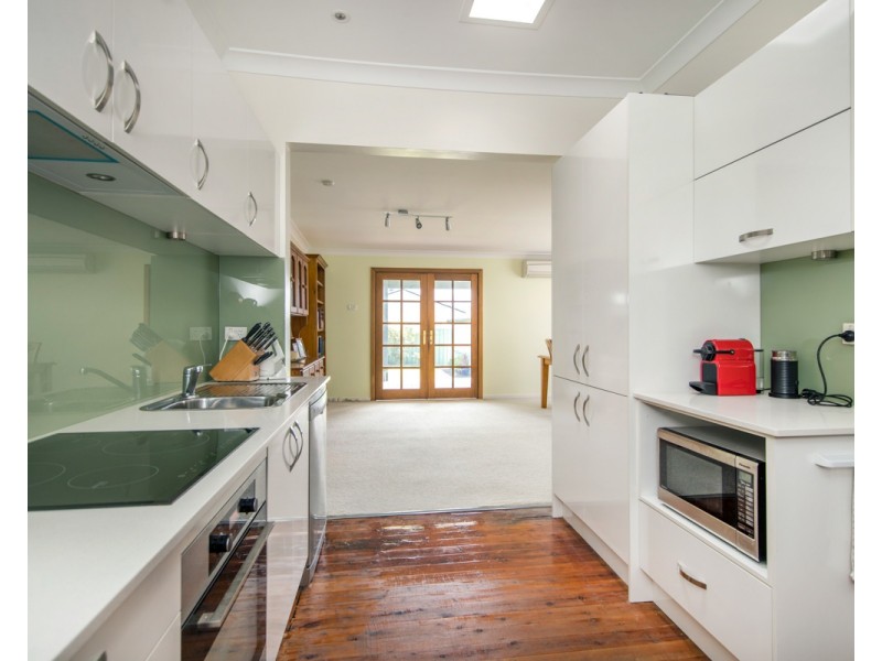 14 Cathrine Street, Kotara South NSW 2289