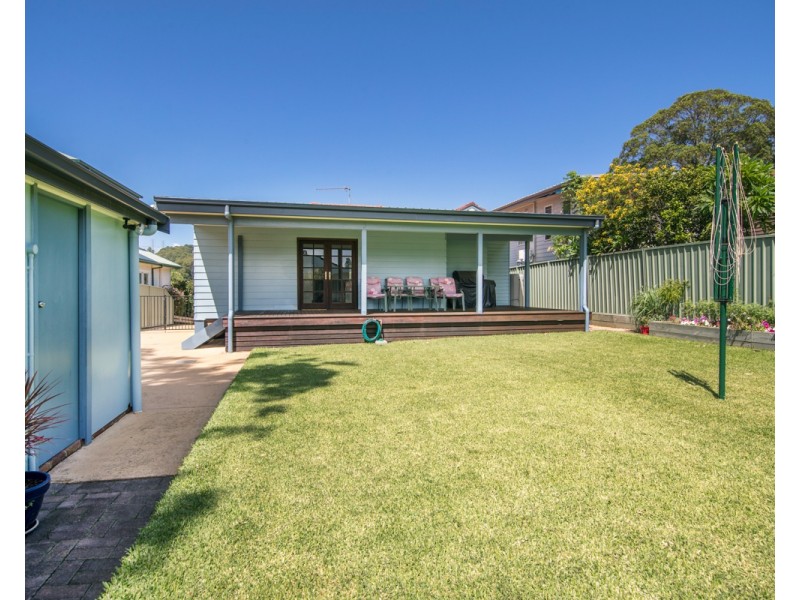 14 Cathrine Street, Kotara South NSW 2289