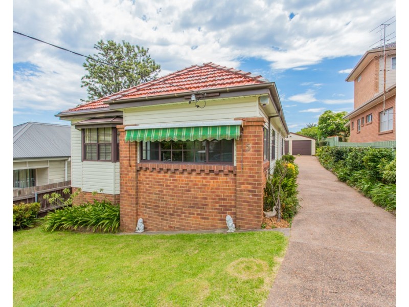 5 Buller Street, Charlestown NSW 2290