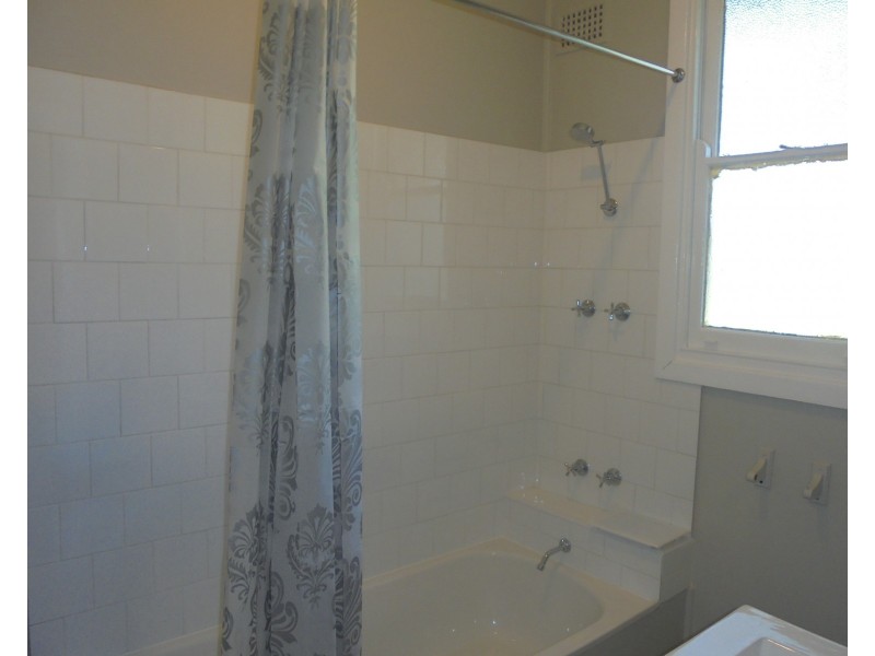 31 Stratton Road, Edgeworth NSW 2285