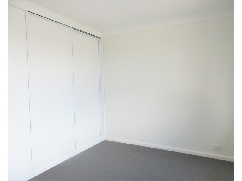 8 Brighton Street, Fennell Bay NSW 2283