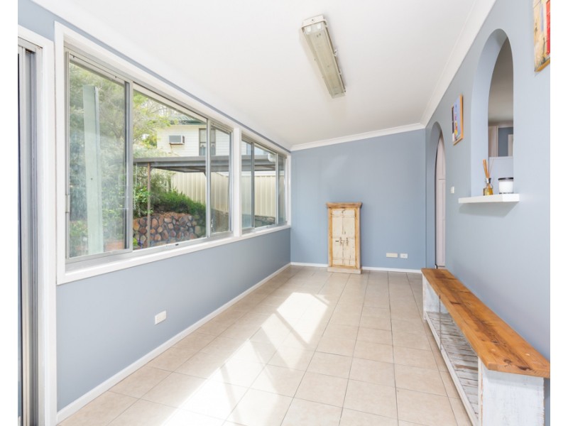 12 Bean Street, Gateshead NSW 2290