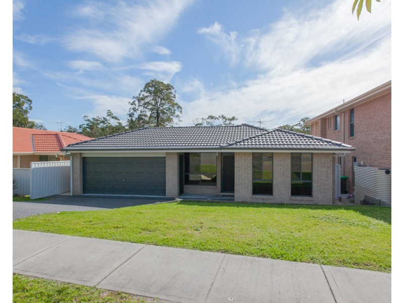 156 Northlakes Drive, Cameron Park NSW 2285