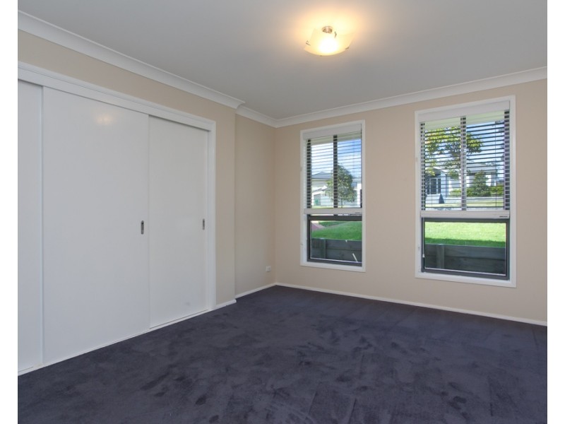 156 Northlakes Drive, Cameron Park NSW 2285