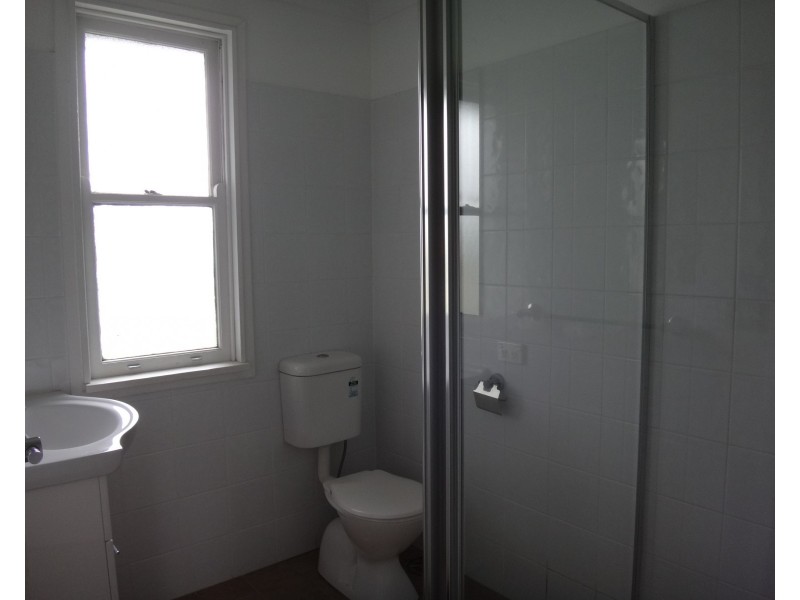 18 Redwood Place, Gateshead NSW 2290