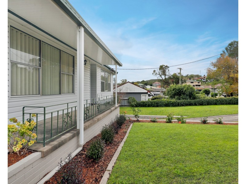 2 Maurene Crescent, Charlestown NSW 2290