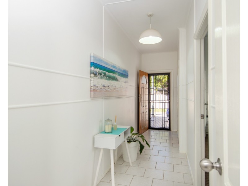 6 Buxton Lane, Adamstown NSW 2289
