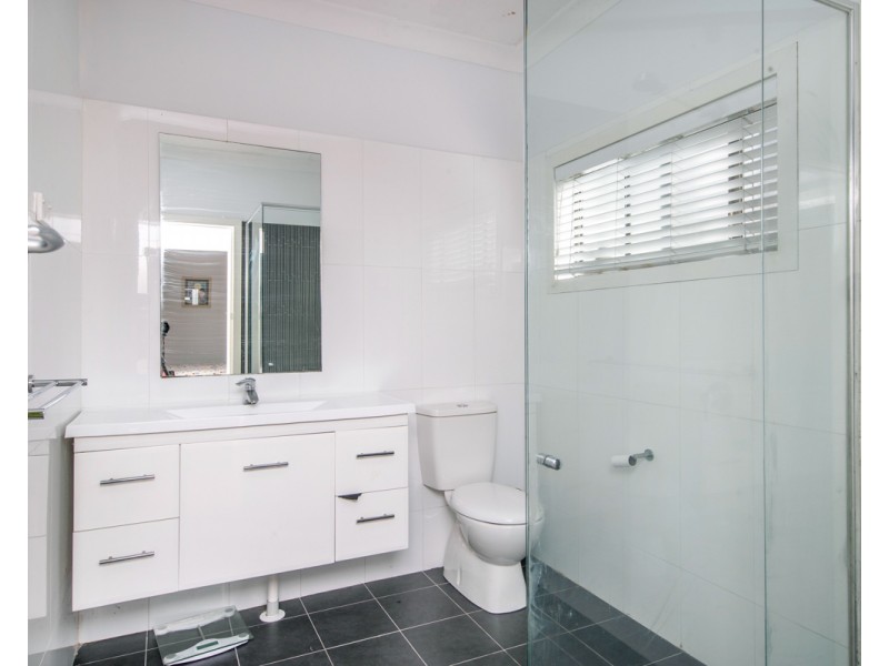 8 Algona Road, Charlestown NSW 2290