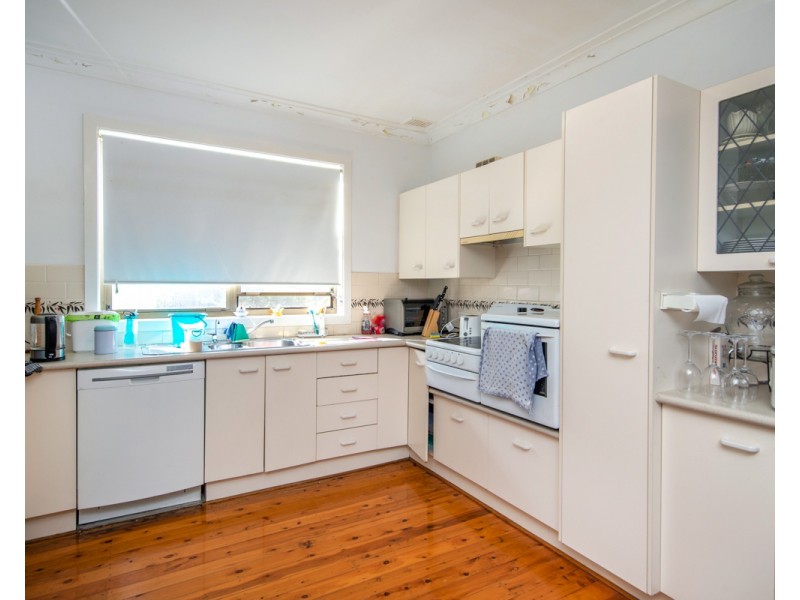 8 Algona Road, Charlestown NSW 2290