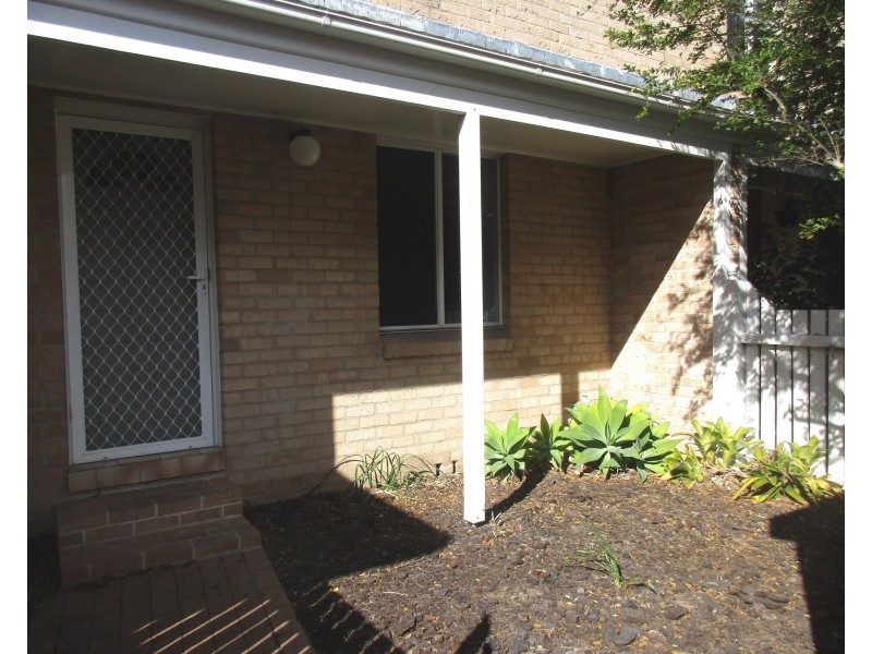 4/30 Mulbinga Street, Charlestown NSW 2290