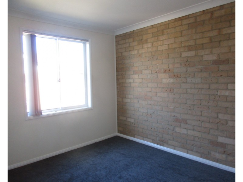 4/30 Mulbinga Street, Charlestown NSW 2290