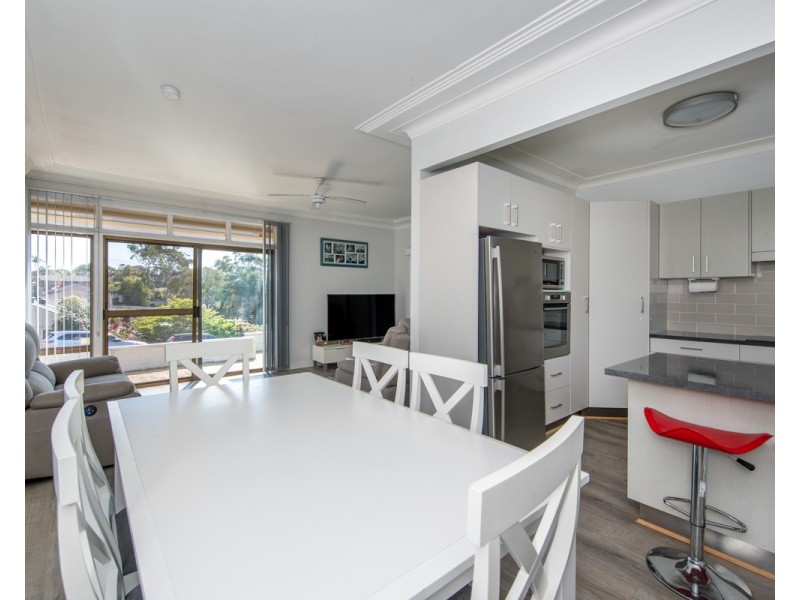 1 Merran Avenue, Charlestown NSW 2290