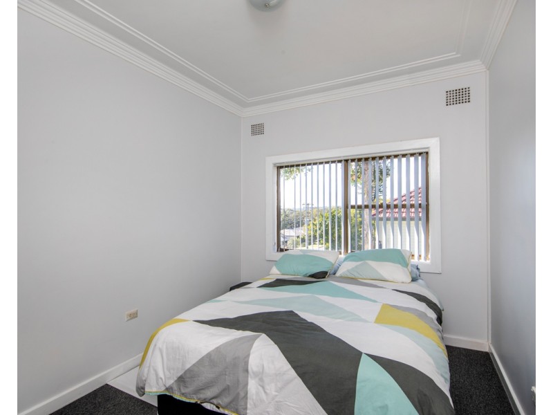 1 Merran Avenue, Charlestown NSW 2290