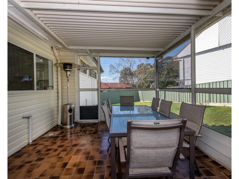 1 Merran Avenue, Charlestown NSW 2290