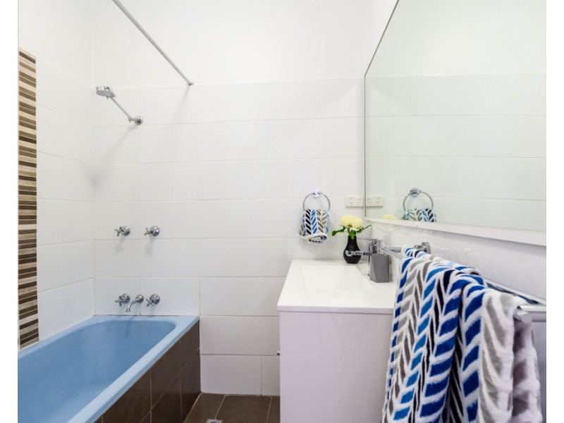 24 Wilsons Road, Mount Hutton NSW 2290