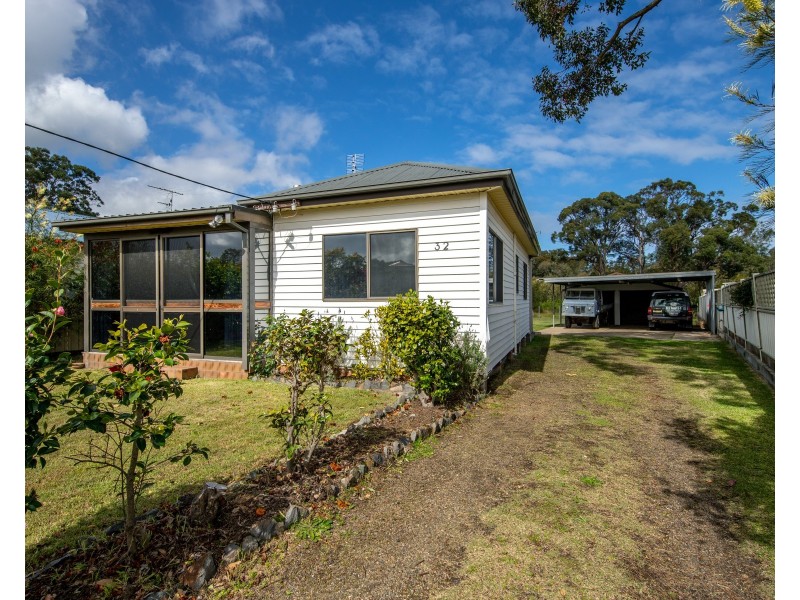 32 Laurel Avenue, Edgeworth NSW 2285