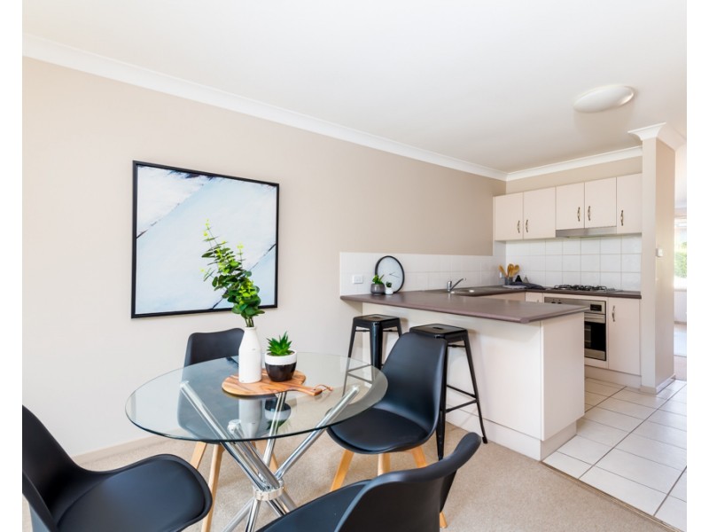 13/4 Angophora Drive, Warabrook NSW 2304