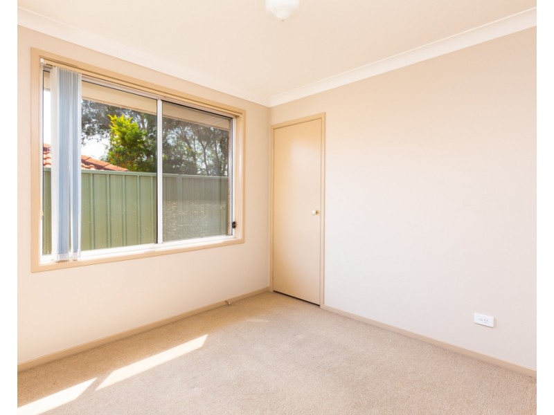 13/4 Angophora Drive, Warabrook NSW 2304