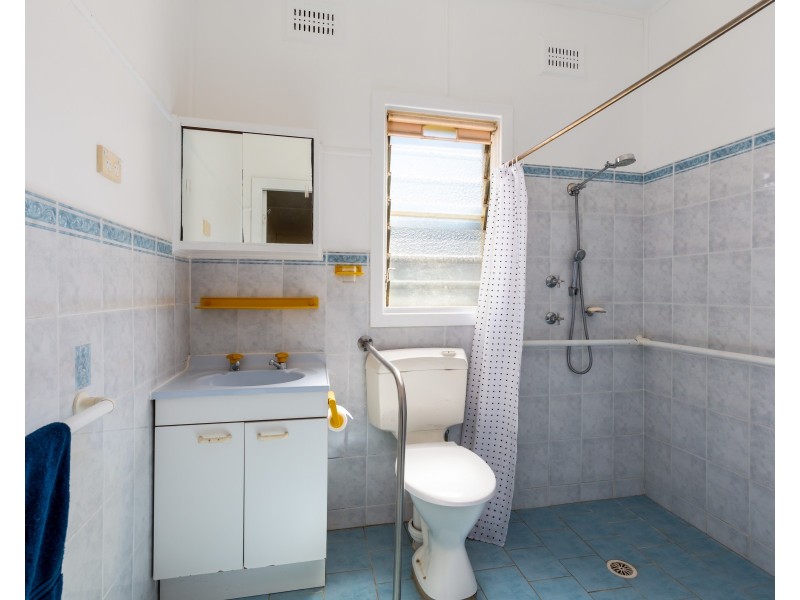 4 Goundry Street, Gateshead NSW 2290