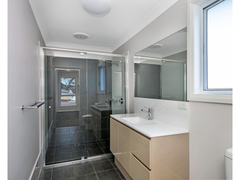 17A Russell Road, New Lambton NSW 2305